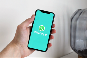 penggunaan whatsapp di china